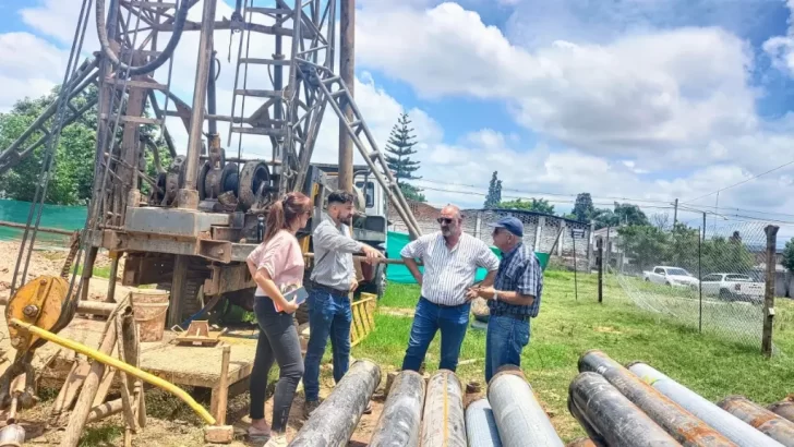 La SAT perfora un nuevo pozo de agua para fortalecer el suministro en el barrio Villa 9 de Julio