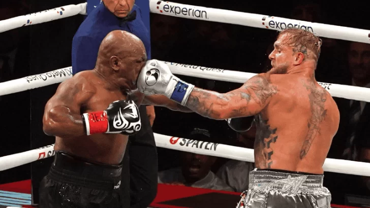 Dura derrota de Mike Tyson en su pelea ante el influencer Jake Paul