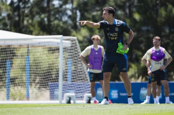 Scaloni y su estrategia para enfrentar a Paraguay