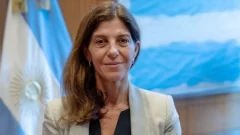El Gobierno desplazó de su cargo a Florencia Mizrahi