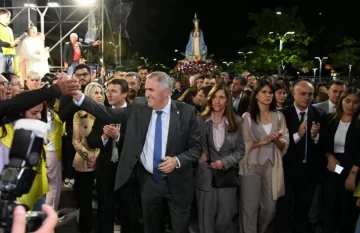 Jaldo acompañó a los tucumanos en el Día de la Inmaculada Concepción