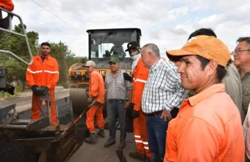 Jaldo lanzó la repavimentación de la ruta 329 e inauguró luminarias