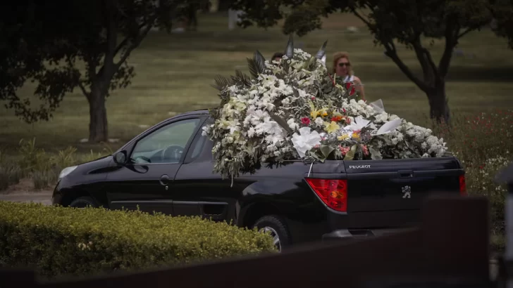 Los familiares y amigos más cercanos despidieron a Jorge Lanata en una ceremonia íntima