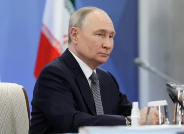 Vladimir Putin se disculpó por el “trágico incidente” del avión de Azerbaijan Airlines, que habría sido derribado por misiles rusos