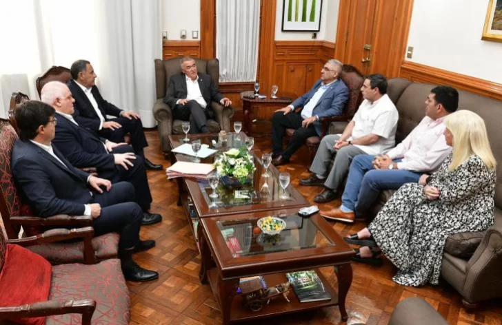 Osvaldo Jaldo convocó a los ministros para una reunión de gabinete