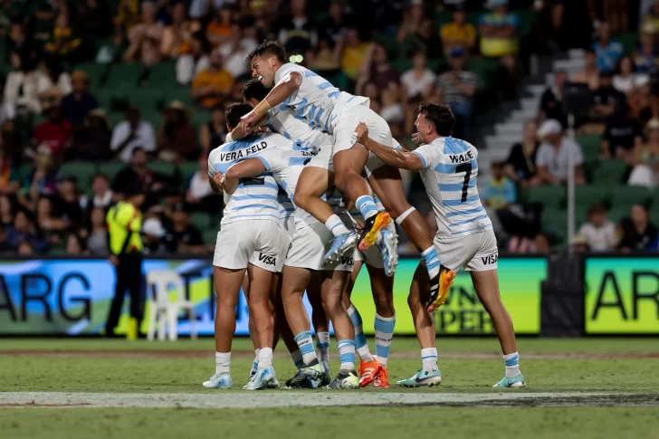 Los Pumas 7s aplastaron a Australia y se consagraron bicampeones del Seven de Perth