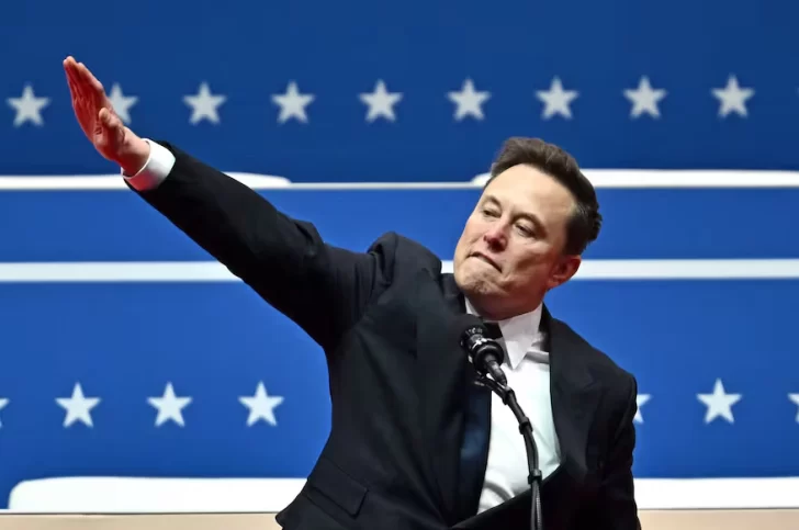 Polémico saludo de Elon Musk en su discurso tras la toma de posesión de Trump