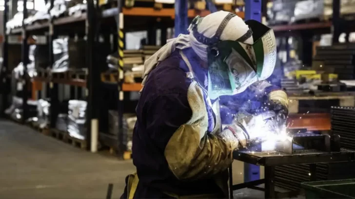 De mayo a noviembre de 2024, la industria manufacturera acumuló siete meses de crecimiento