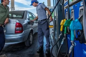 Luz verde al auto despacho de combustibles en Argentina ¿Cómo funcionará el servicio?