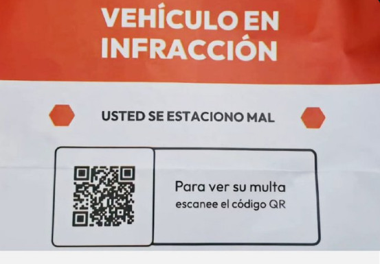 Alertan sobre códigos QR de multas truchas en los vehículos