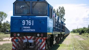 Firmaron el decreto para la privatización total de la empresa Belgrano Cargas