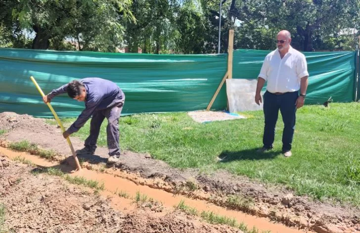 La SAT comenzó a perforar un pozo de agua potable para varios barrios