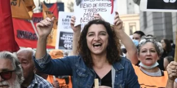 La diputada Vanina Biasi fue procesada por una serie de tuits antisemitas