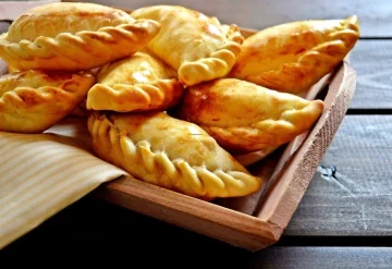 8 de Abril: Se celebra el Día Mundial de la Empanada, un clásico que enamora a los argentinos